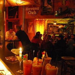 Bar Havana Club und Pension Fotos