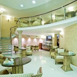 Vue intérieure Grand Hall Гранд Холл Fotos