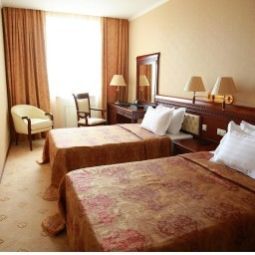 Chambre Grand Hall Гранд Холл Fotos