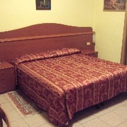  Innocenti Fotos