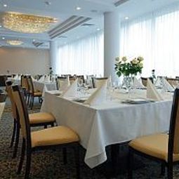 Зал для завтрака Ambasador Centrum Fotos