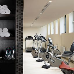 Fitness room H10 Berlin Ku'damm Fotos