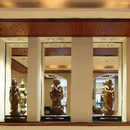 Vista all'interno Chatrium Hotel Royal Lake Yangon Fotos