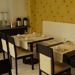 Buffet VitoriaVillage Apartments Fotos