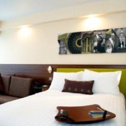 Номер Hampton by Hilton Derby City Centre Fotos