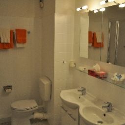 Camera da bagno Hages Hotel-Pension Fotos