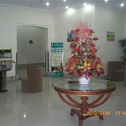 Green Tree Inn Zhenzhou East Road Yizheng 