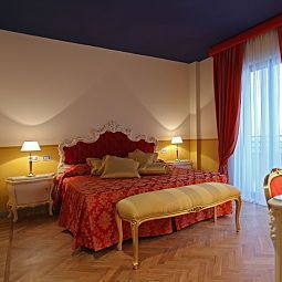 Suite Grand Hotel Forlì Fotos