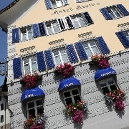 Außenansicht Krone Fotos