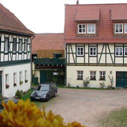 Außenansicht Gut Drebsdorf Fe- rien u. Reitanlage Fotos