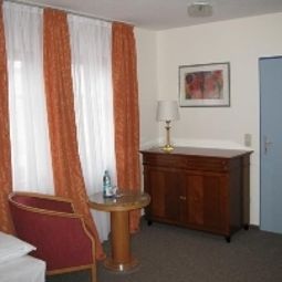 Zimmer Gästehaus Bavaria Fotos