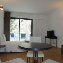 Widok zewnętrzny Appart'Hotel Odalys Les Hauts De La Principauté Fotos