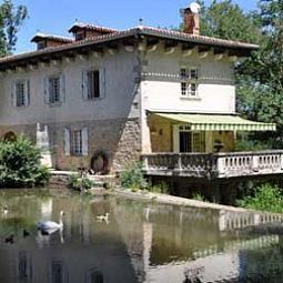 Außenansicht Les Gorges de l'Aveyron Chateaux et Hotels Collection Fotos