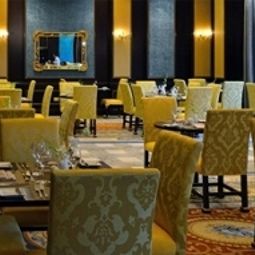 Breakfast room within restaurant Grand Heritage Doha Hotel and Spa Fotos