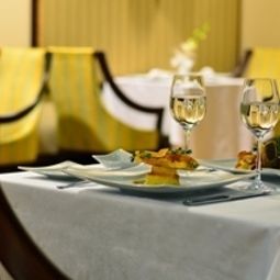 Restaurant Grand Heritage Doha Hotel and Spa Fotos