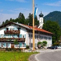 Exterior view Gasthof Jachenau Fotos