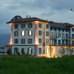 Widok z hotelu Villa Honegg Hotel Fotos