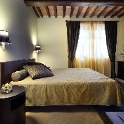 Vista esterna Borgo dei Conti Fotos