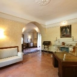 Reception Villa Sermolli Fotos