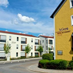 Vista exterior St. Georg Business Hotel Fotos