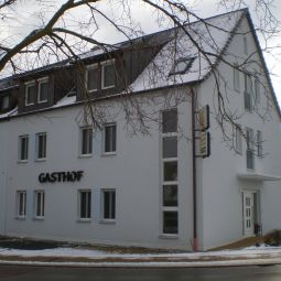 Vista exterior Zur Kurve Gasthof Fotos