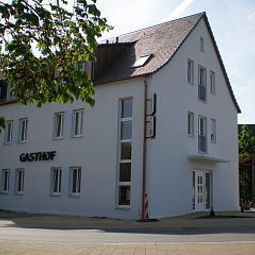 Vista exterior Zur Kurve Gasthof Fotos