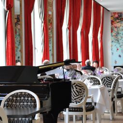 Ресторан Sandton Grand Hotel Reylof Fotos