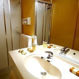 Bathroom Hotel Beau Soleil Logis Fotos