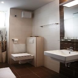 Badezimmer Hotel Birokrat Fotos