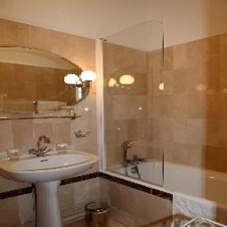 Badezimmer Château de la Rozelle QUALYS-HOTEL Fotos