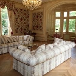 Halle Château de la Rozelle QUALYS-HOTEL Fotos