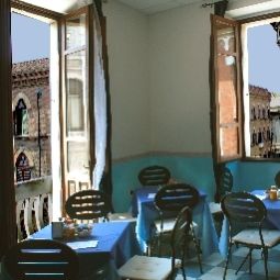 Sala colazione Le Tre Stelle Fotos