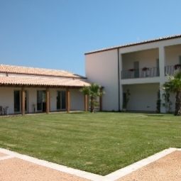 Vista esterna Il Vigneto Resort Fotos