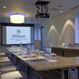 Tagungsraum Hilton London Heathrow Airport Terminal 5 Fotos