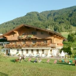 Vorderriedhof Leogang Salzburg