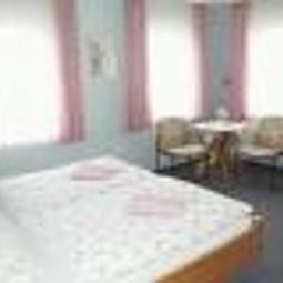 Room Weißer Löwe Fotos