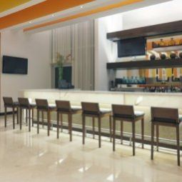 Bar Holiday Inn BOGOTA AIRPORT Fotos
