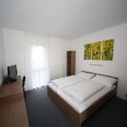 Номер Bernstein-Motel Fotos