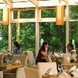 Restaurante Klub Sosnowy Businessman Institute Fotos
