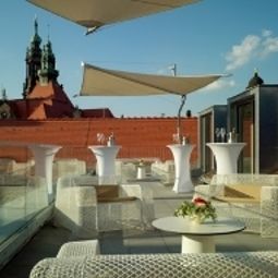 Терраса Swissôtel Dresden Am Schloss Fotos