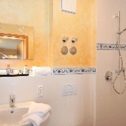 Cuarto de baño Ertl Hof Gästehaus Fotos