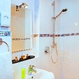 Cuarto de baño Ertl Hof Gästehaus Fotos