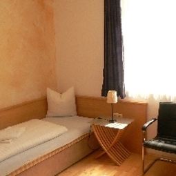 Vista esterna Nußbaummüller Pension Fotos