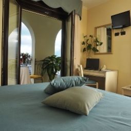 Zimmer Costa Hotel Fotos