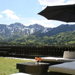 Widok z hotelu Lindwurm Fotos