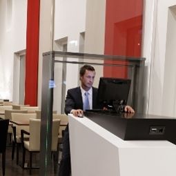  Ramada Innsbruck Tivoli Fotos