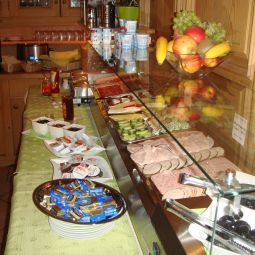 Буфет Smart-Inn Fotos