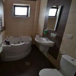 Suite Brancoveanu Pensiunea Fotos