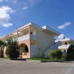 Vue extérieure Oasi Salento Residence Hotel Fotos