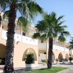 Vue extérieure Oasi Salento Residence Hotel Fotos